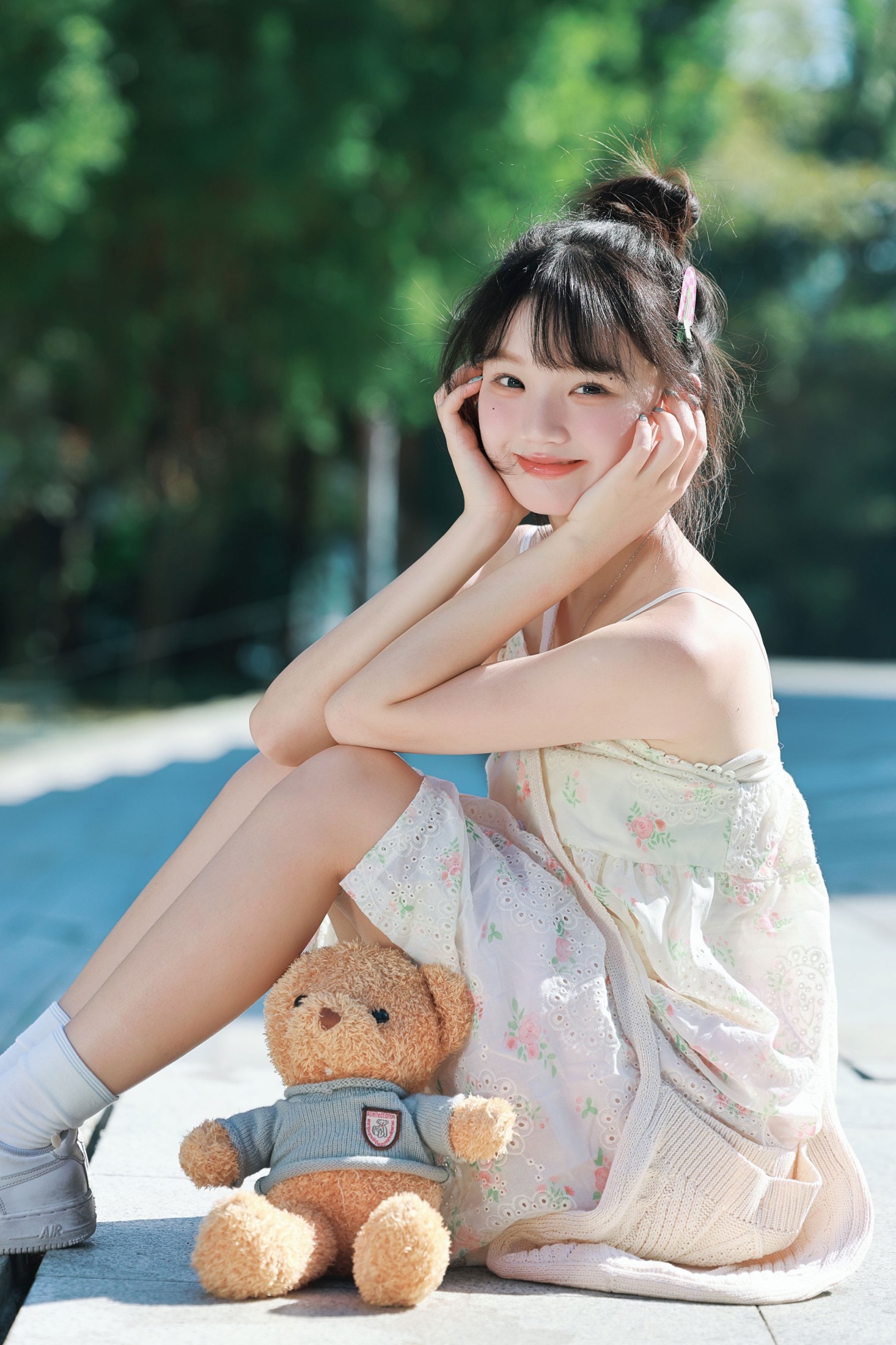 《夏日、小熊与她，藏在绿意里的温柔瞬间》[19P] 插图4