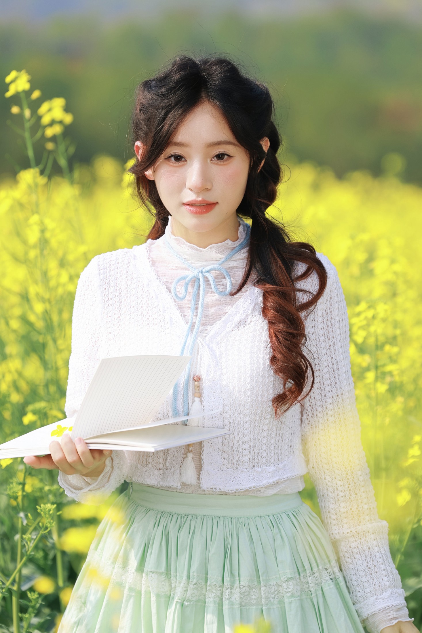 《春日限定！在油菜花田里，遇见一整个春天的温柔》[10P]-66COS