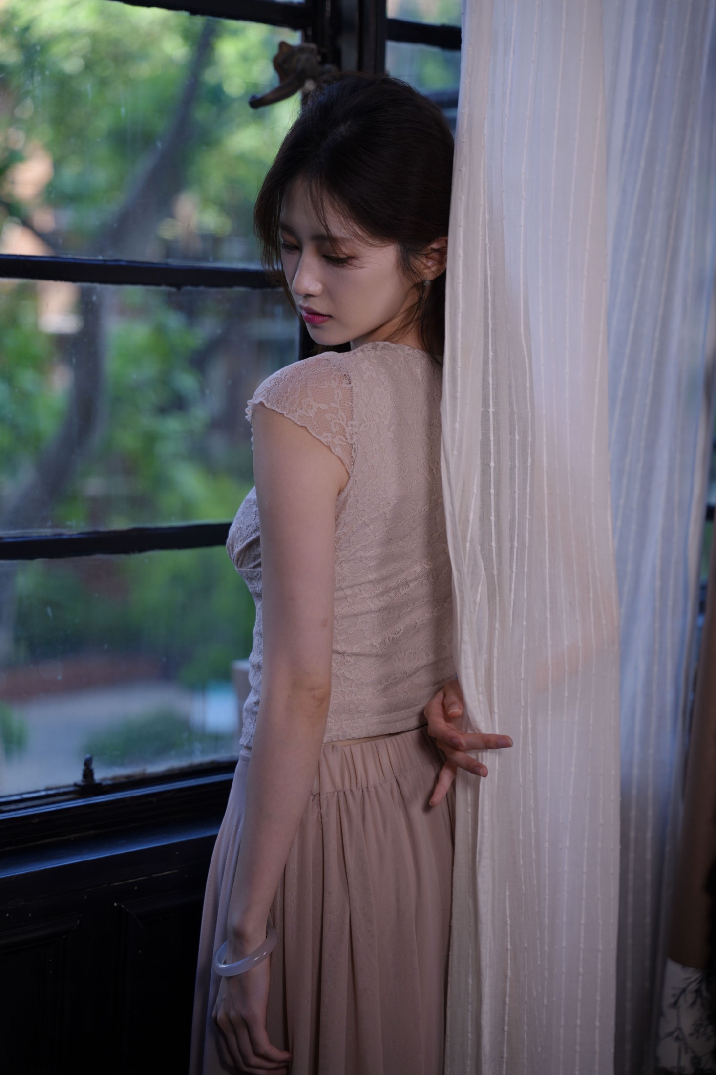 《怡宝-蕾丝绑带裙》[10P]-66COS