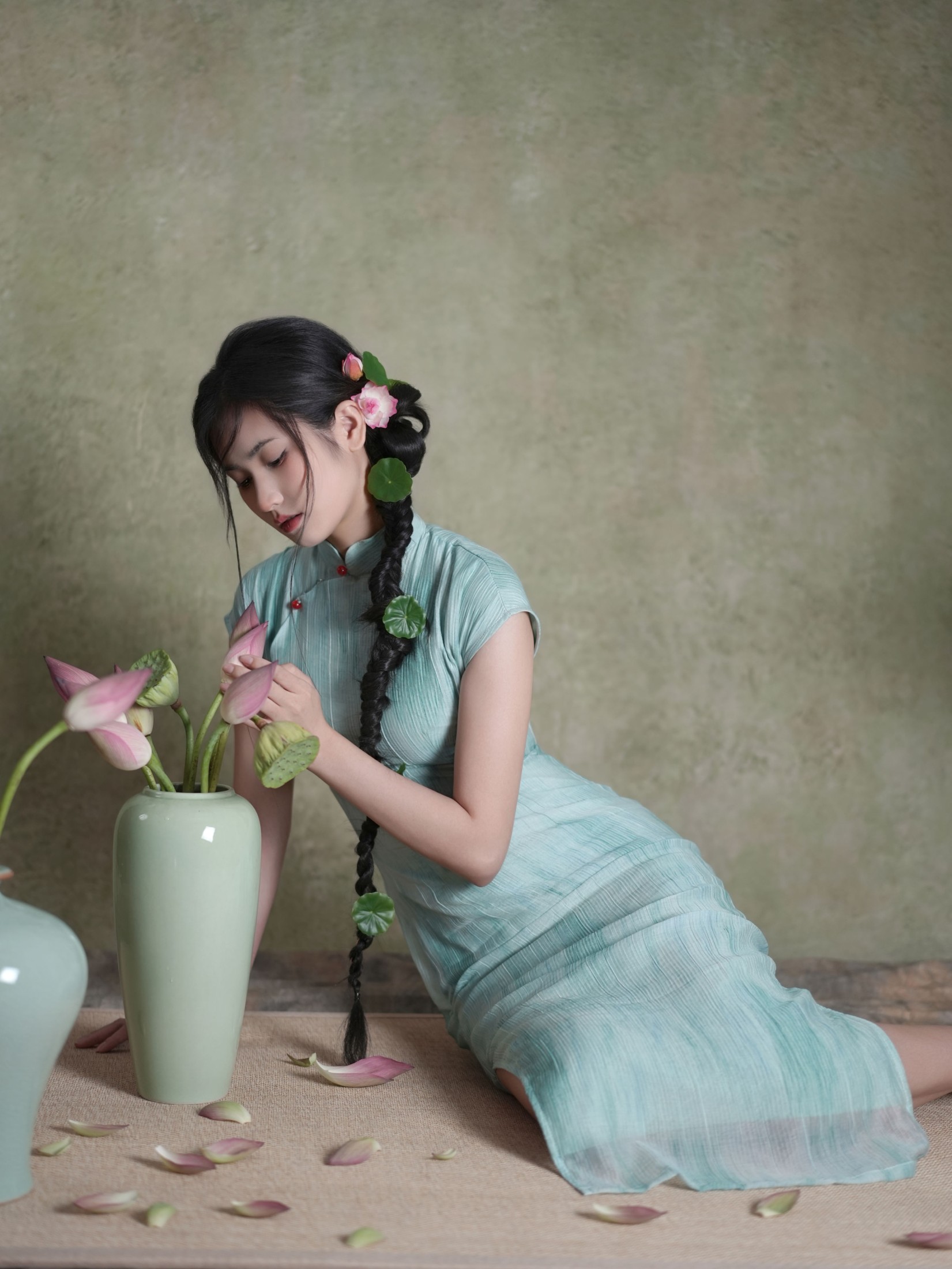 《荷花与少女旗袍》[17P] 插图3