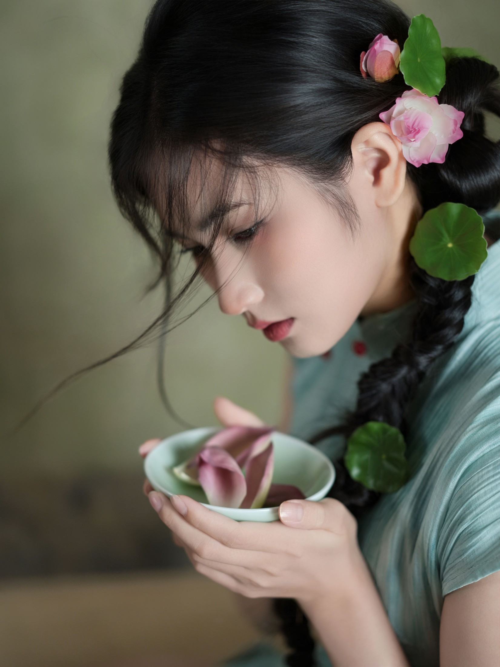 《荷花与少女旗袍》[17P] 插图5