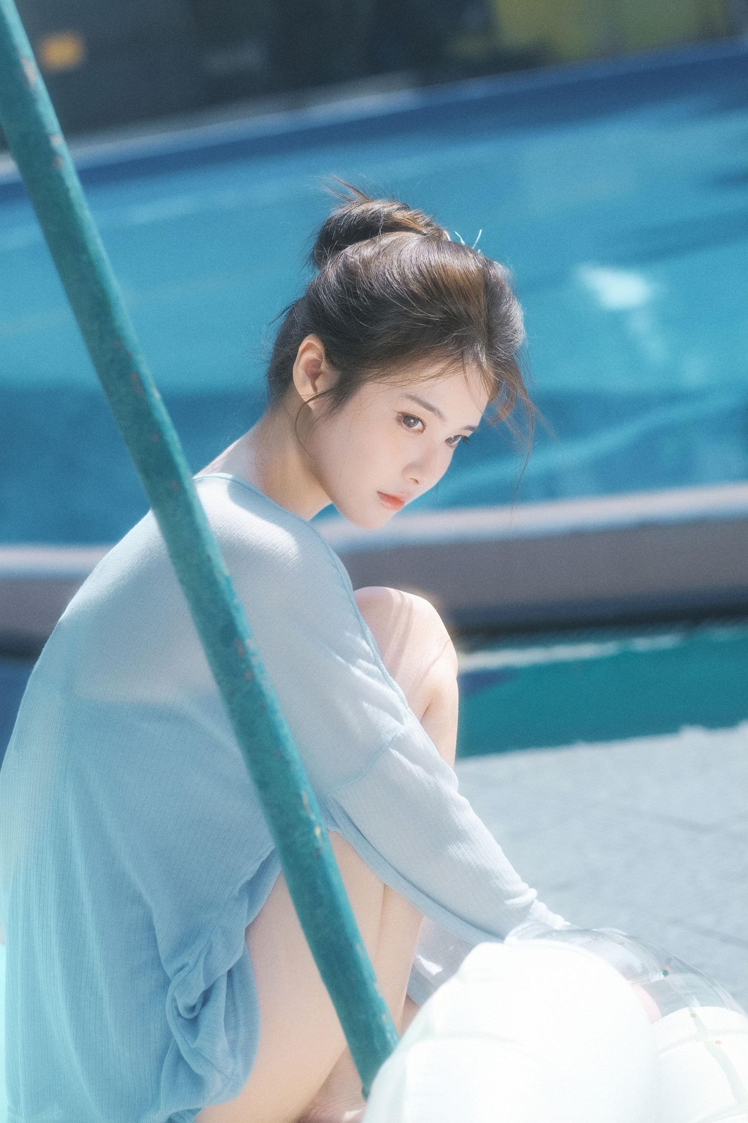 《夏日溺于蓝》[24P] 插图5