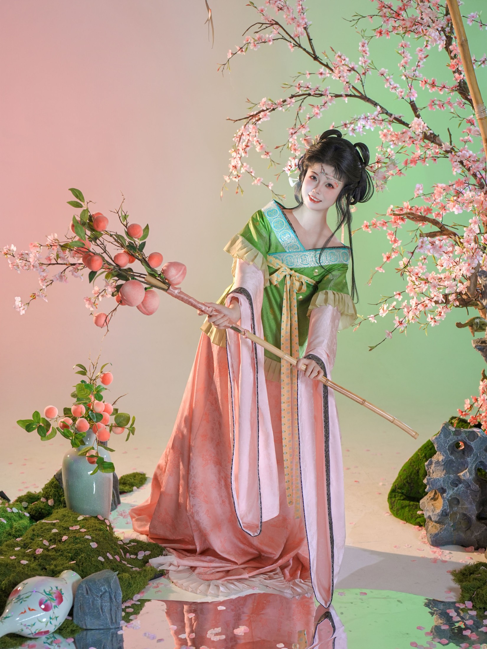 《一组花瓶拟人》[16P] 插图5