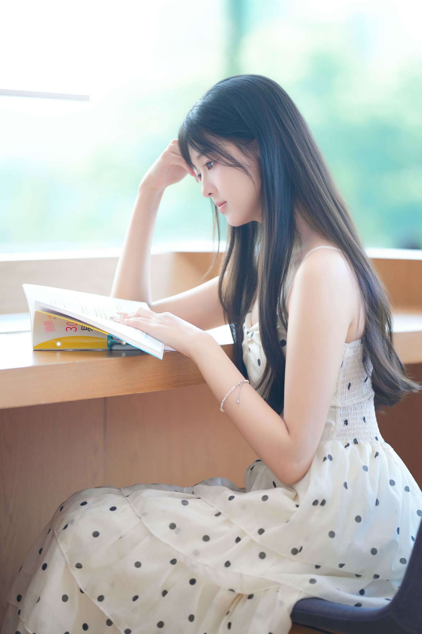 《模特小月 ｜ Vol.34 - 北京城市图书馆》[9P] 插图3