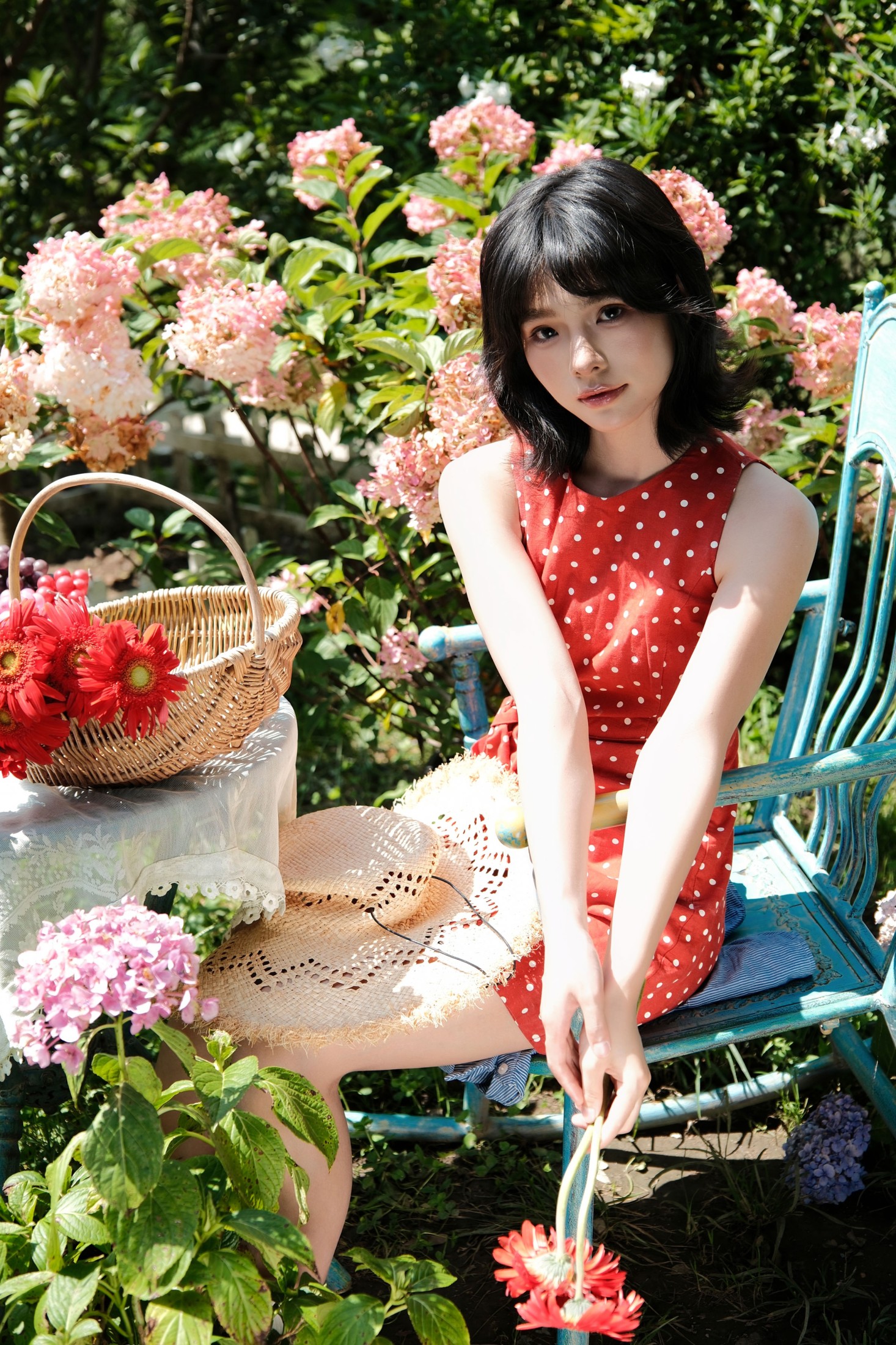 《红波点，撞进夏日花园的浪漫》[10P] 插图5