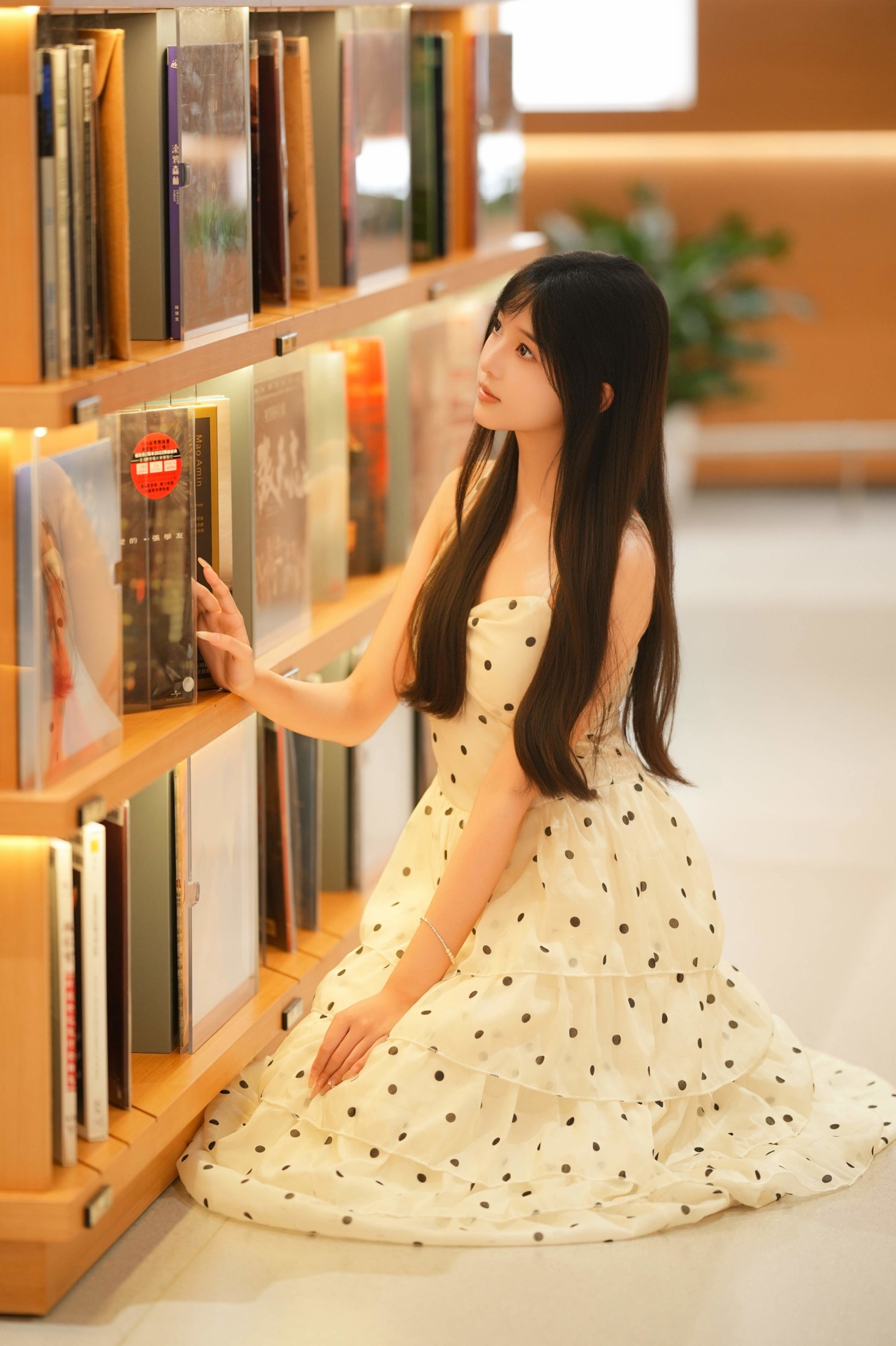 《模特小月 ｜ Vol.38 - 图书馆的优雅少女》[13P]-66COS
