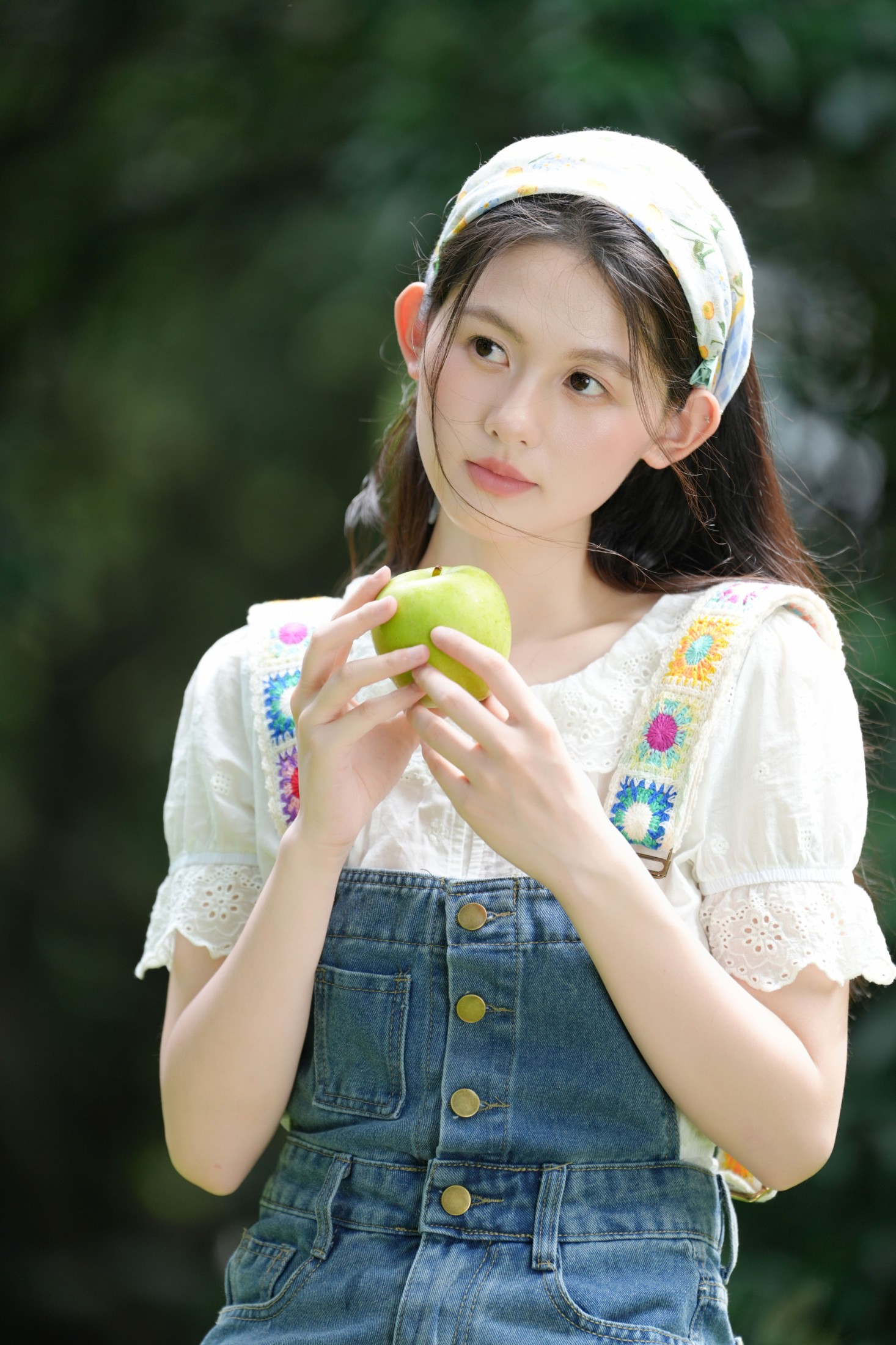 《青苹果味的少女🍏》[30P] 插图3