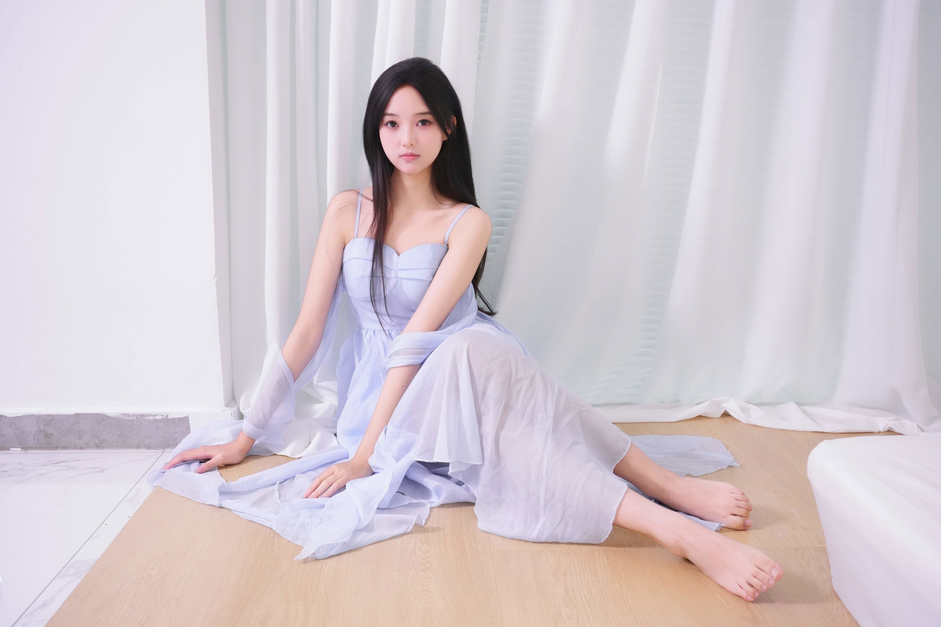 《模特小月 ｜ Vol.58 – 裙子好看还是人好看》[39P]-66COS