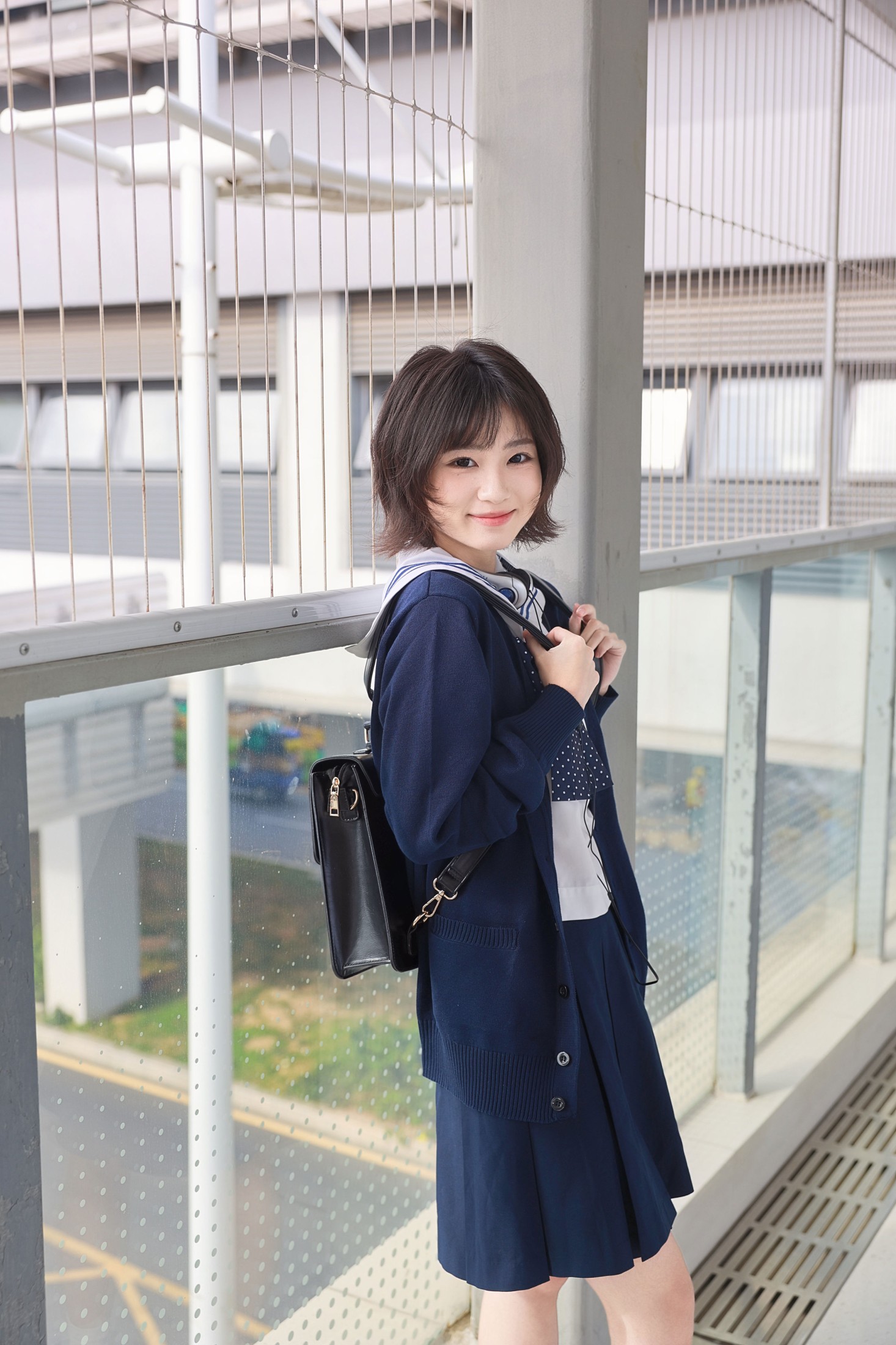 《日系车站 JK 写真，耳机里的青春 BGM》[51P] 插图2