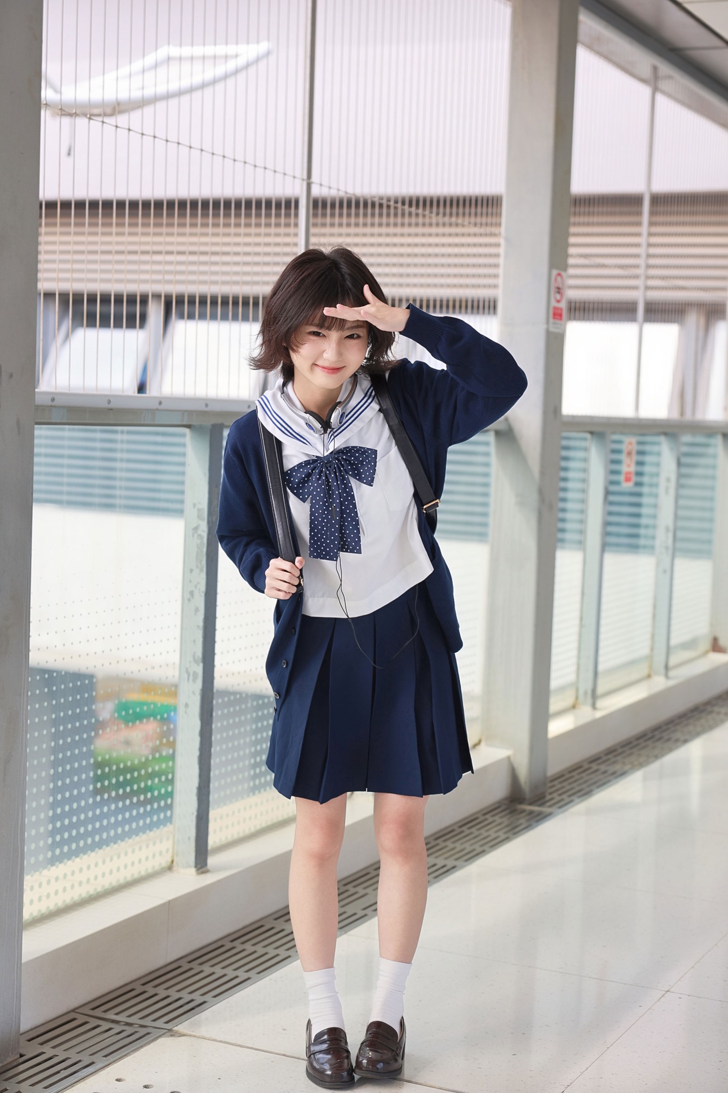 《日系车站 JK 写真，耳机里的青春 BGM》[51P]-66COS