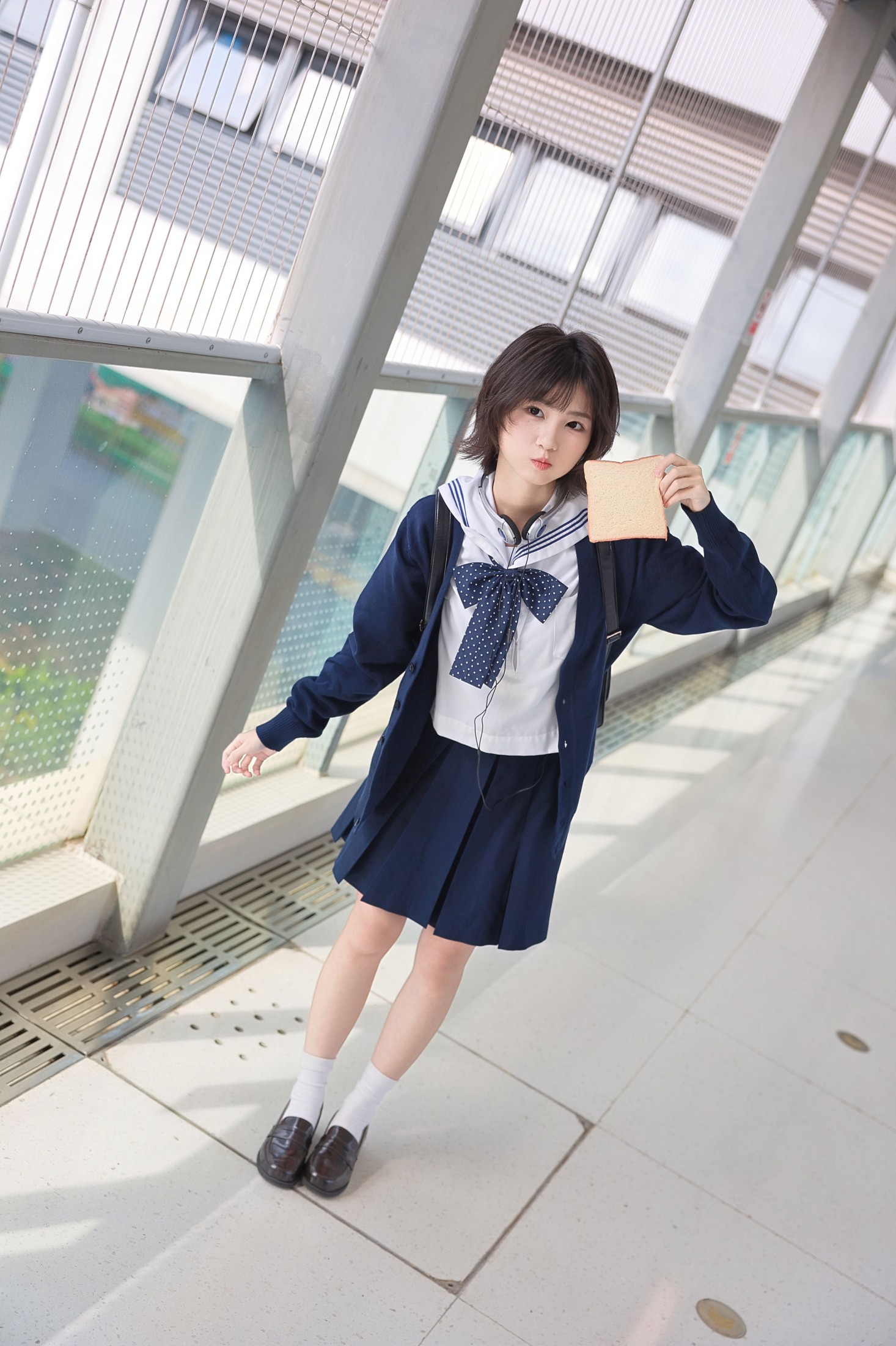 《日系车站 JK 写真，耳机里的青春 BGM》[51P] 插图4