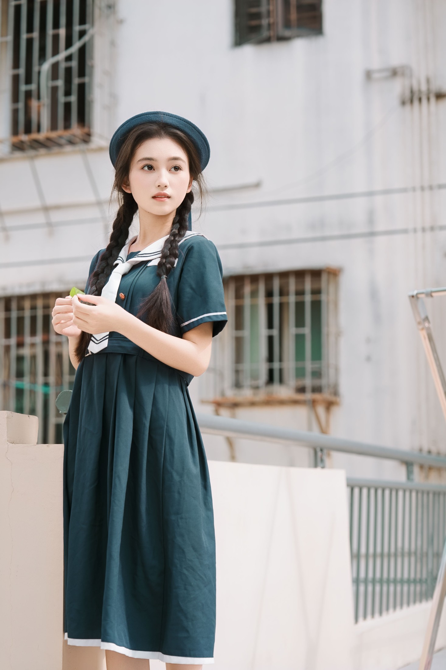《仲夏街角的梦》[47P] 插图5