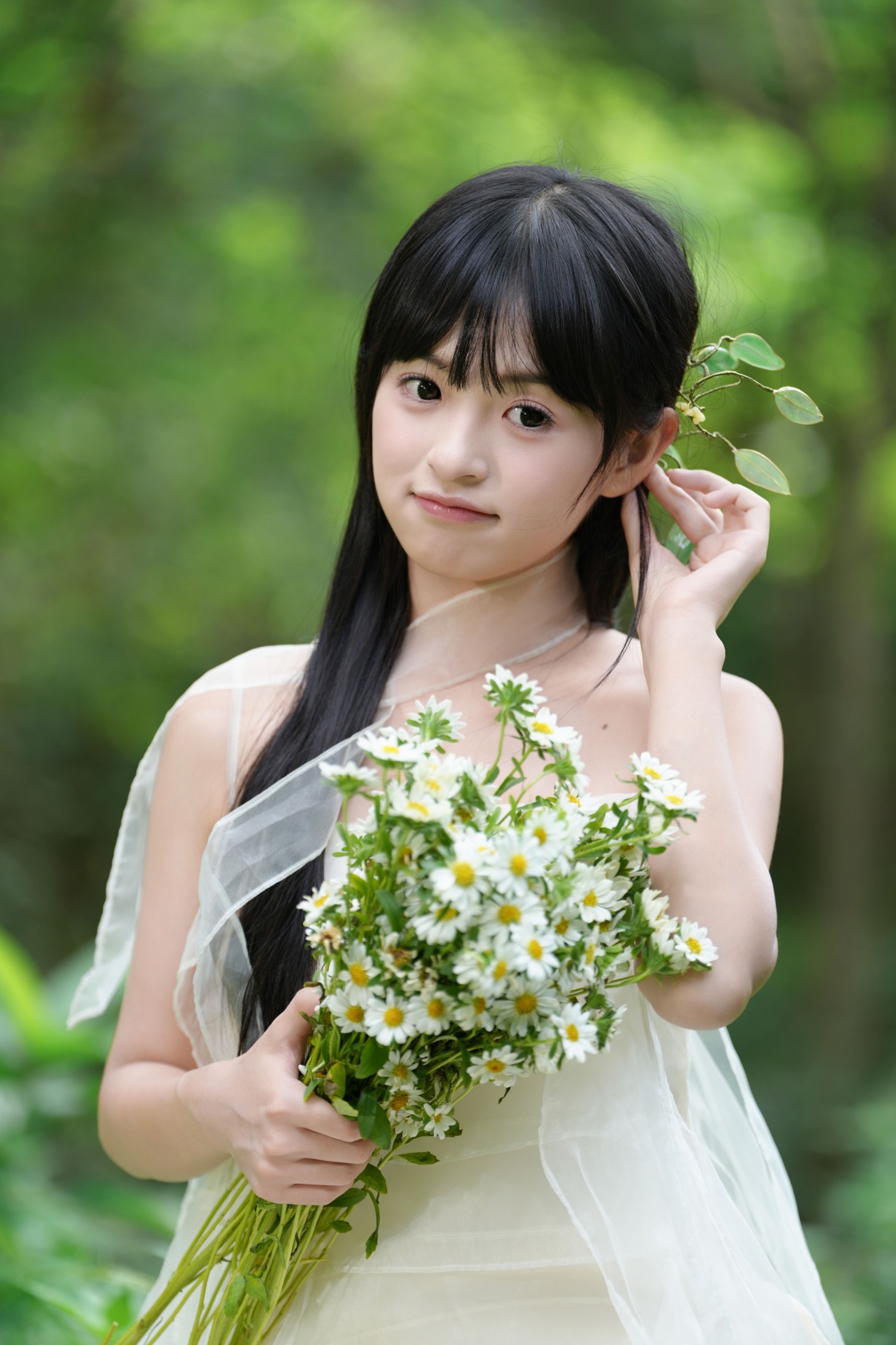 《林间的白裙少女》[30P] 插图5
