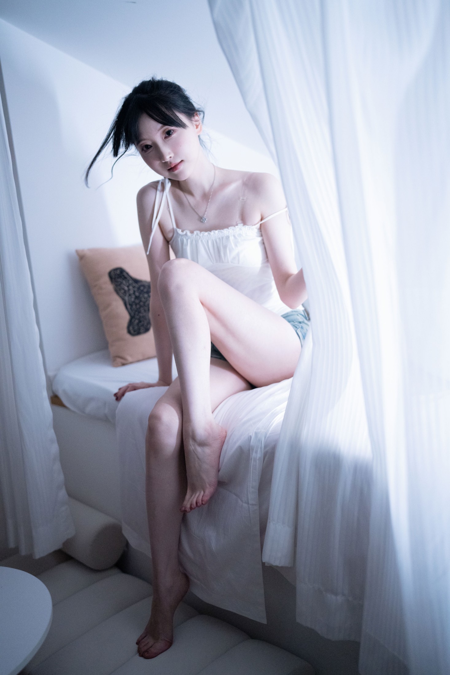 《居家纯欲吊带》[9P] 插图3