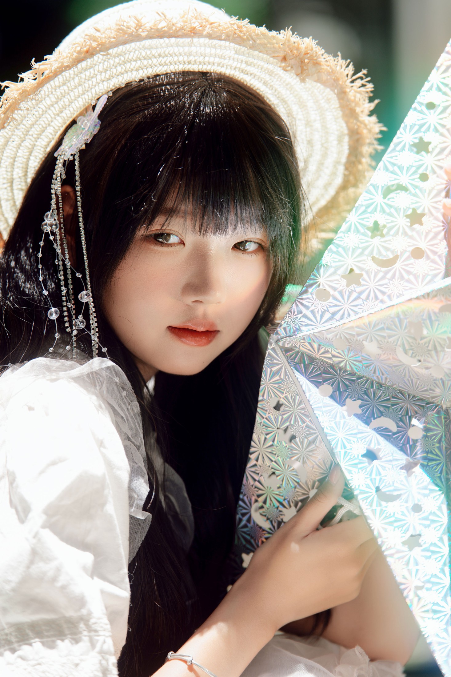 《夏天的风穿过百合》[19P] 插图2