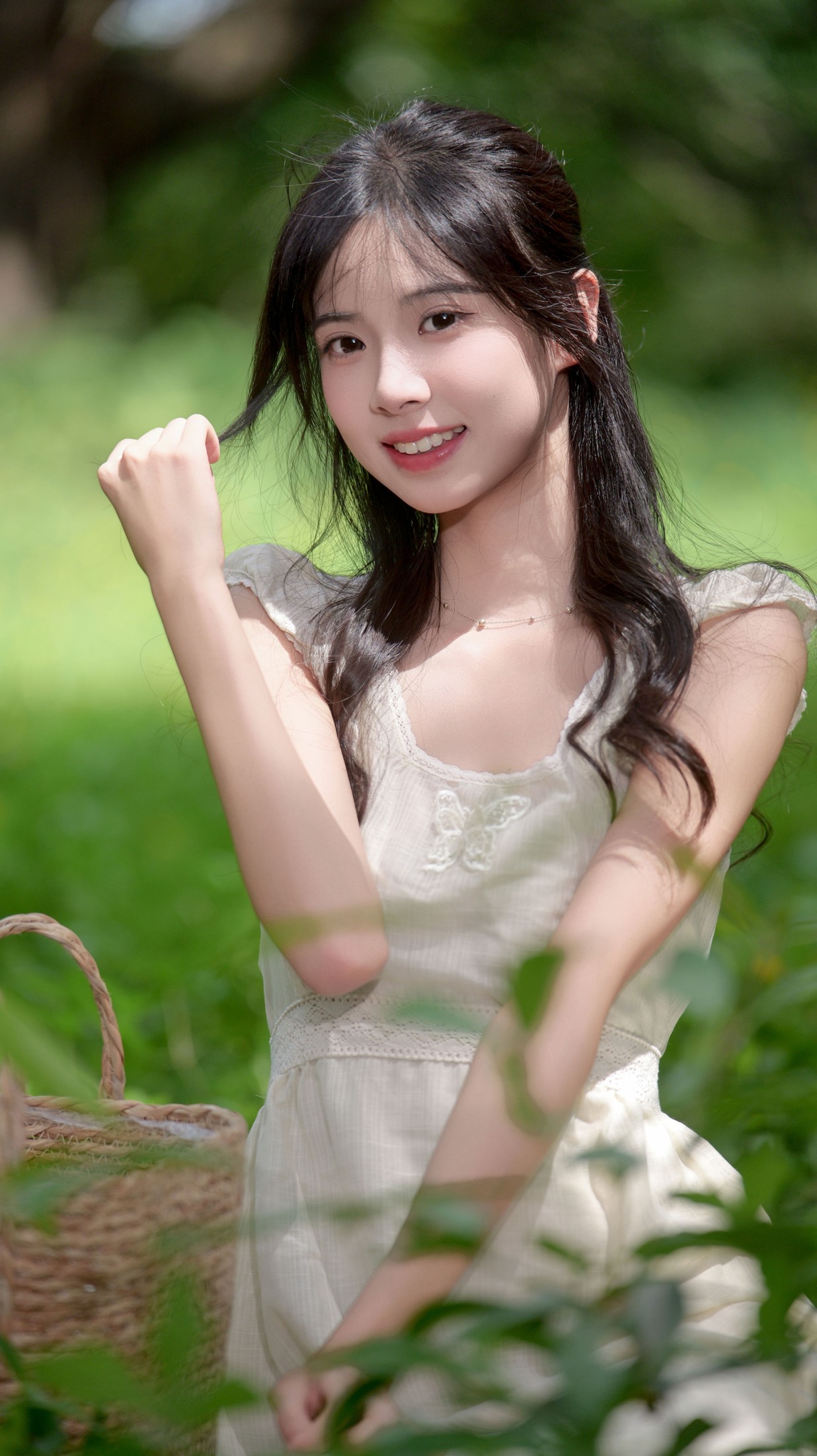 《光影之下的田园少女》[12P] 插图2