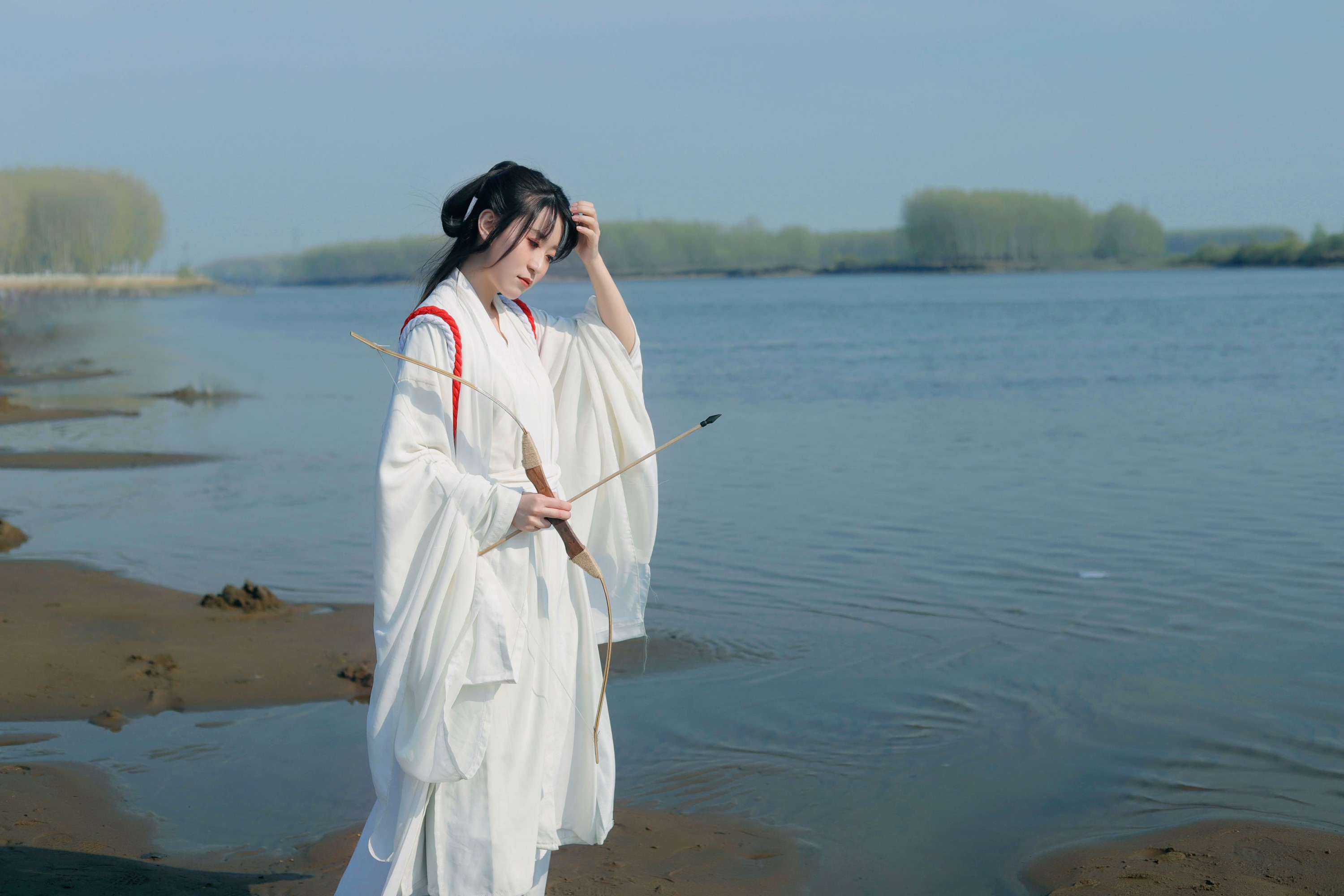 《江畔》[11P]-66COS