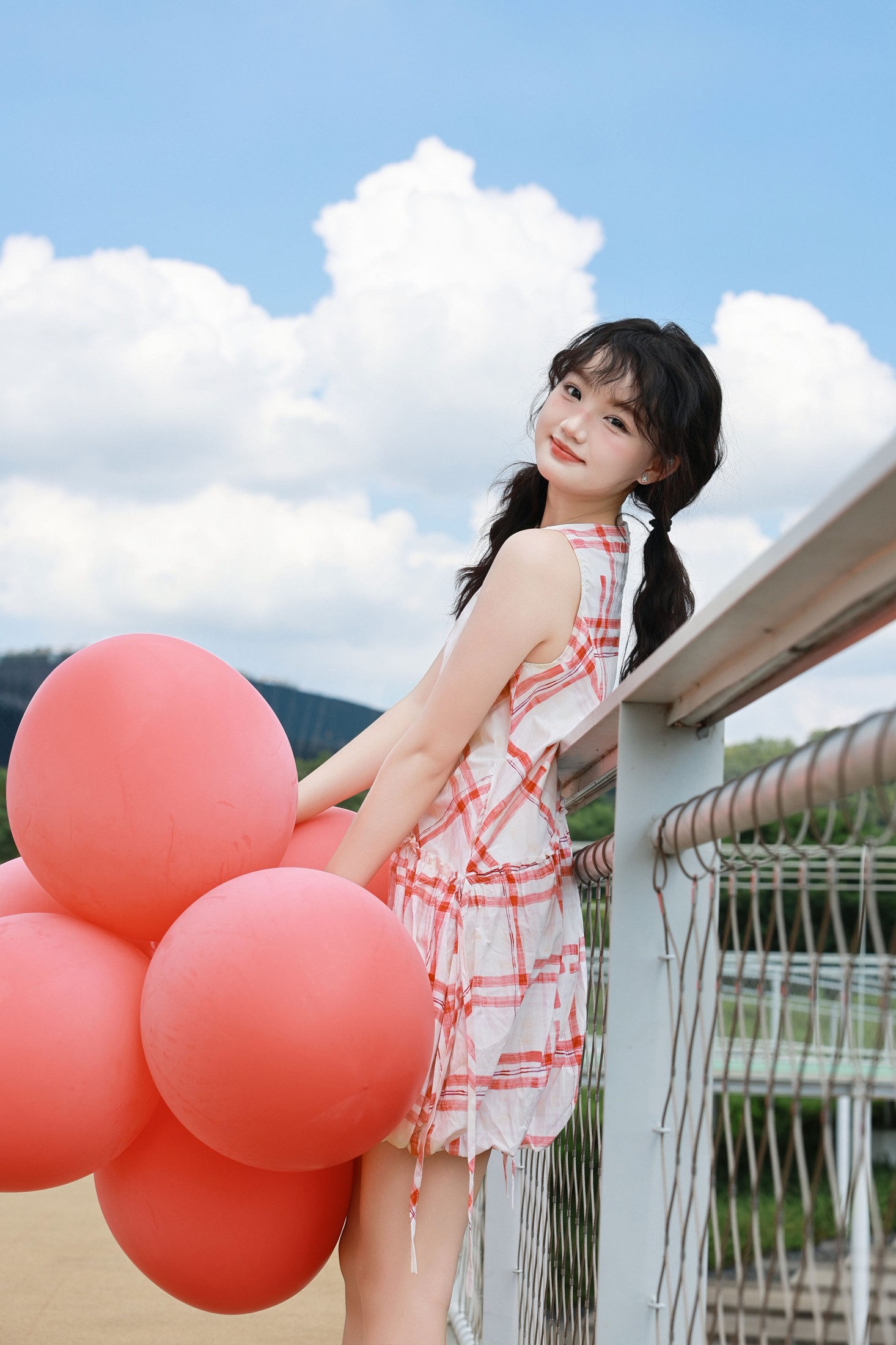 《粉气球与晴空，是夏日限定浪漫》[24P] 插图4
