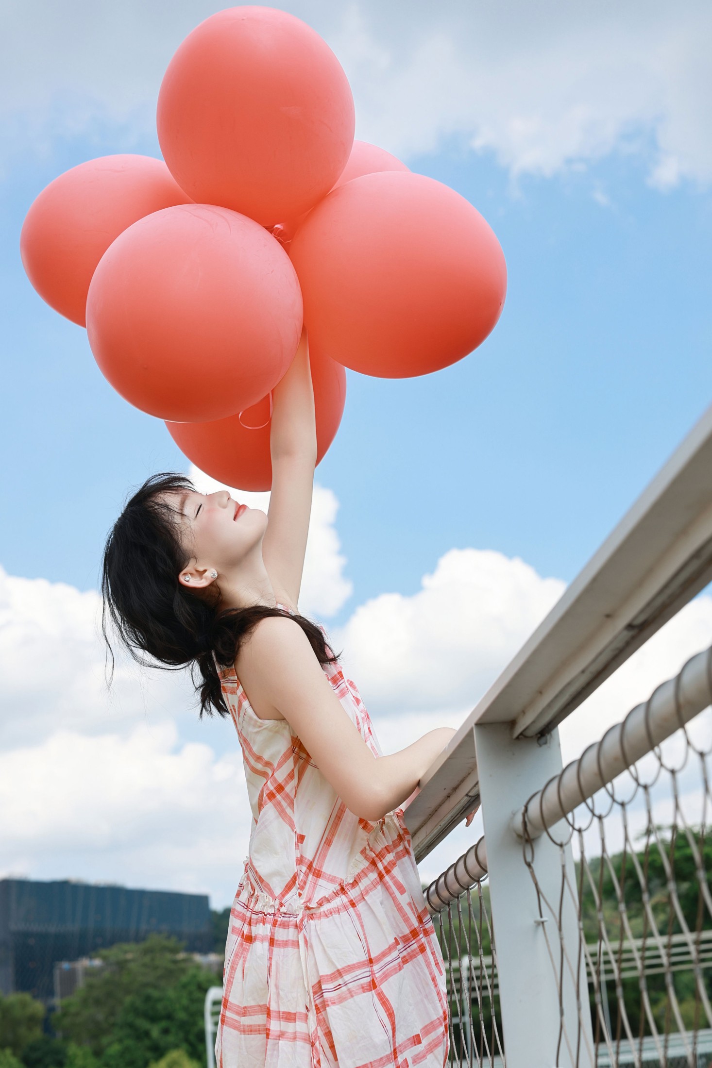 《粉气球与晴空，是夏日限定浪漫》[24P] 插图3