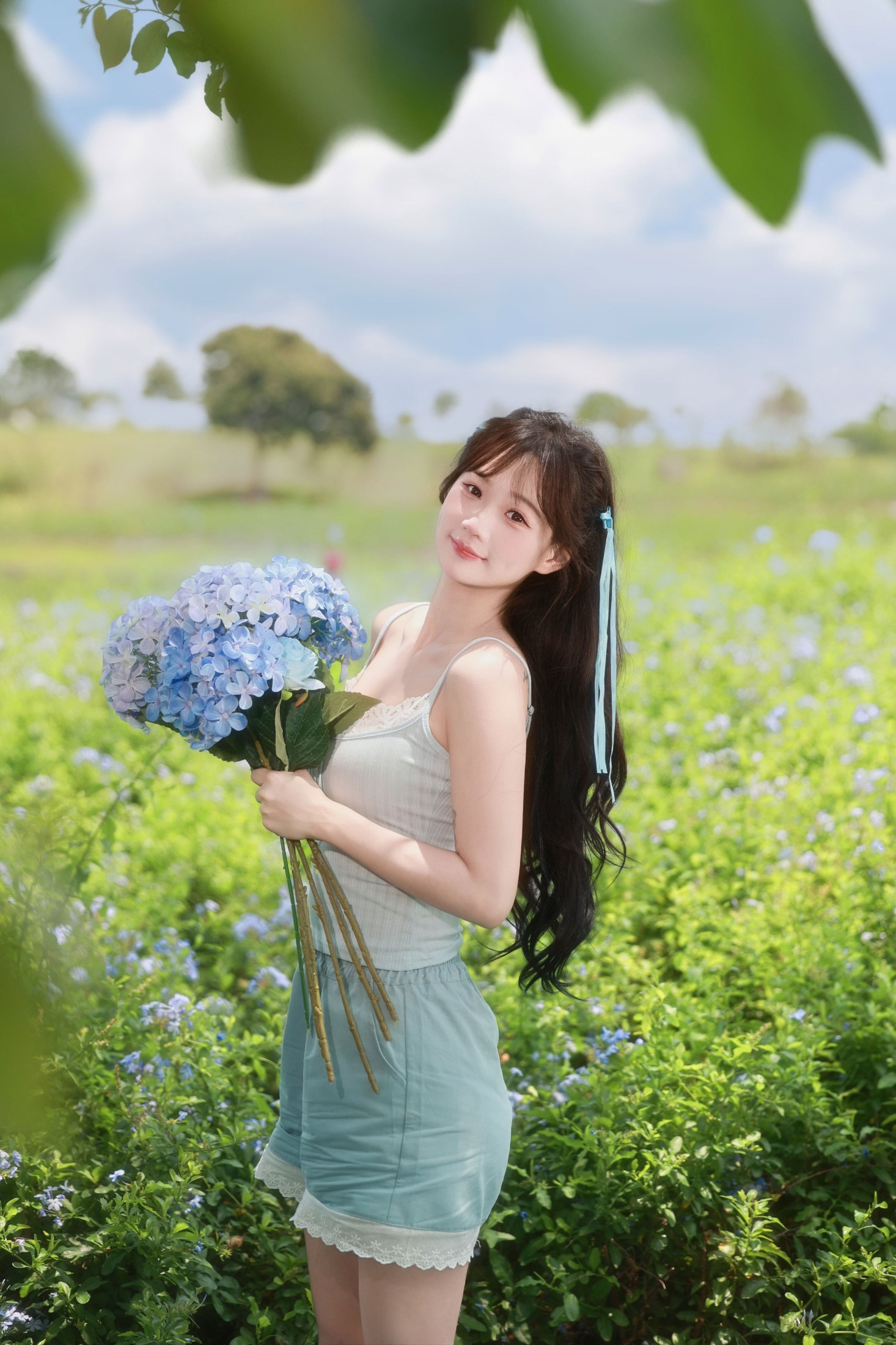 《夏日序曲・绣球花海与少女》[17P] 插图5