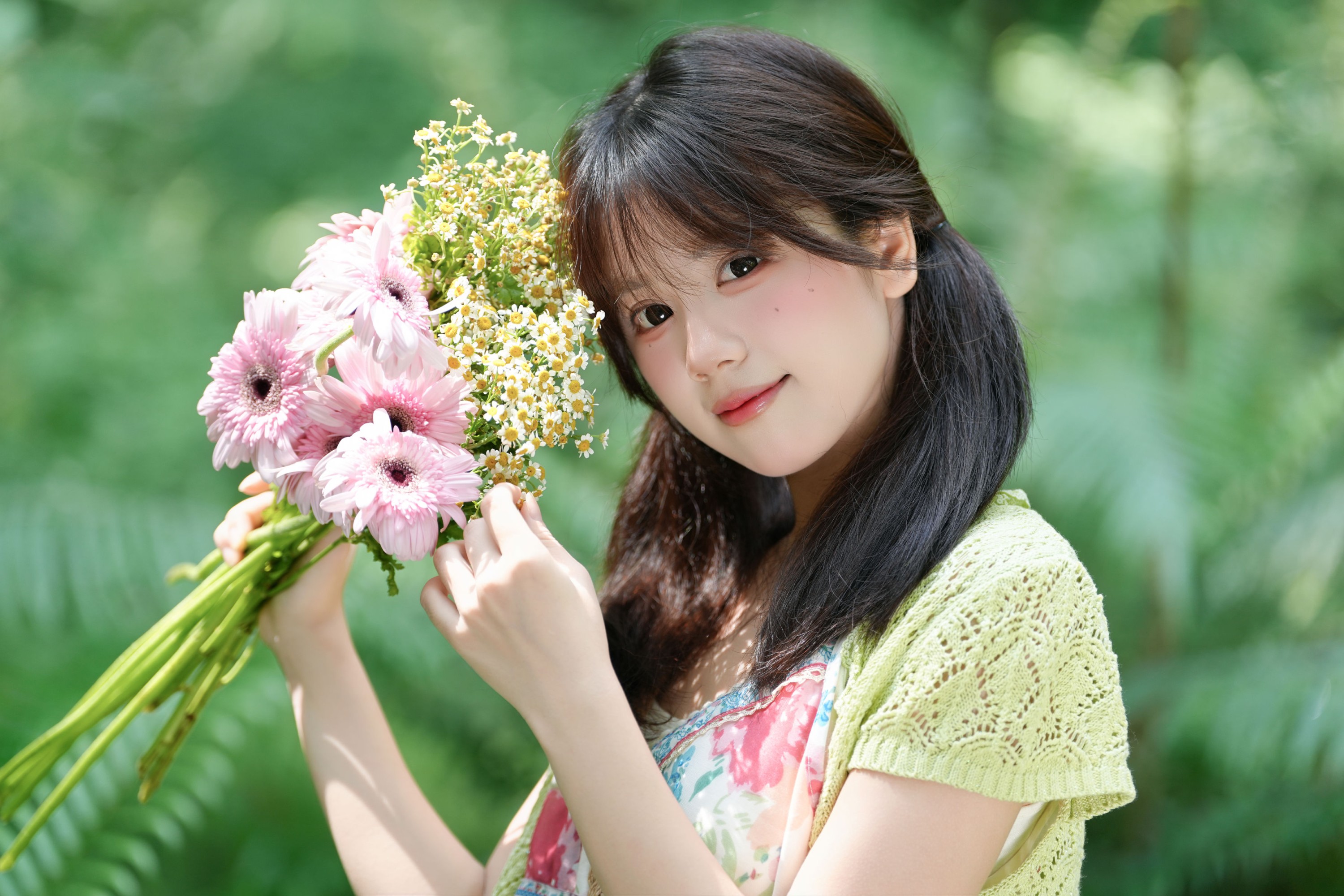 《可爱的碎花裙少女》[16P] 插图2