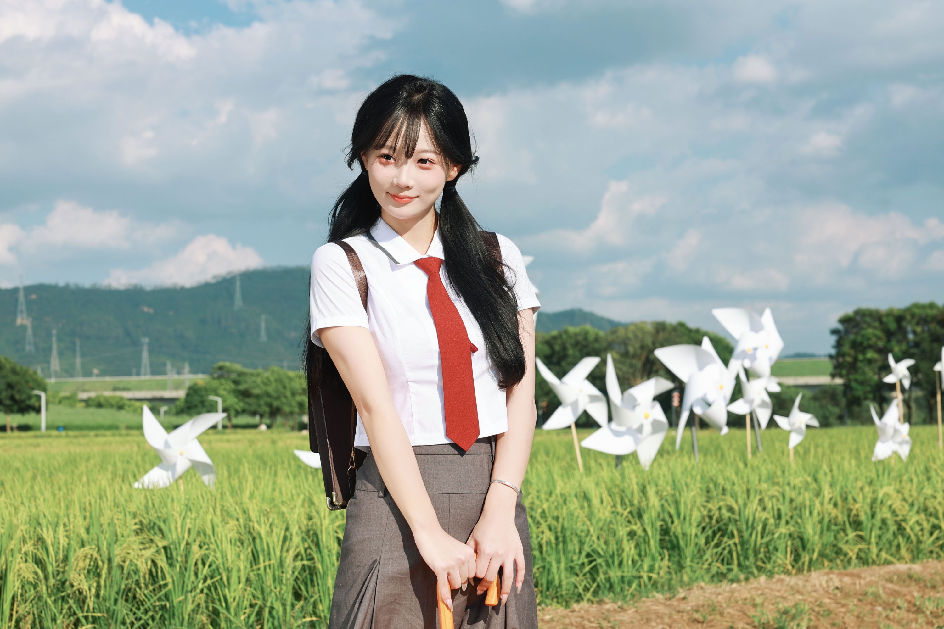 《稻田、蓝天与 JK 少女》[22P]-66COS
