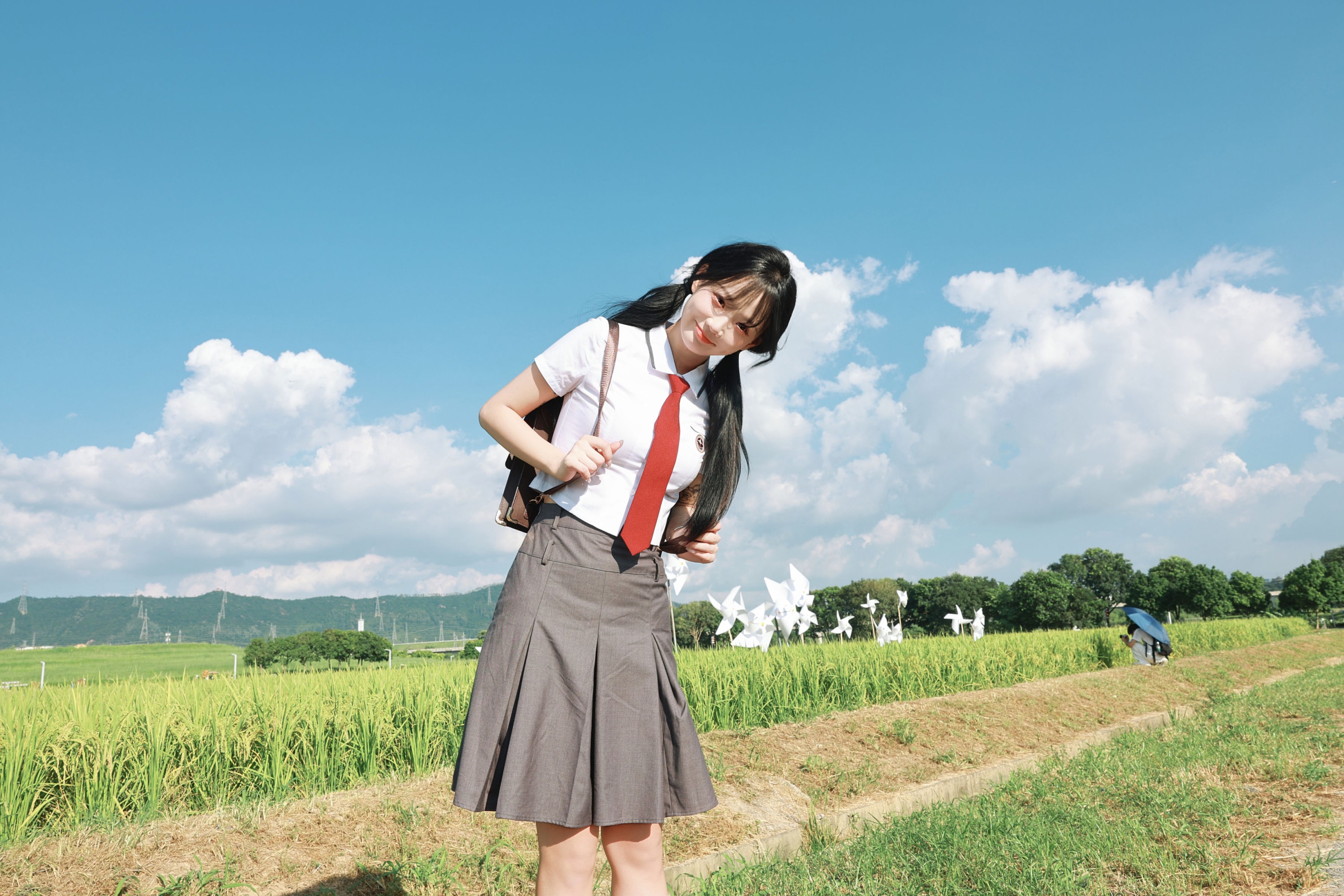 《稻田、蓝天与 JK 少女》[22P] 插图5
