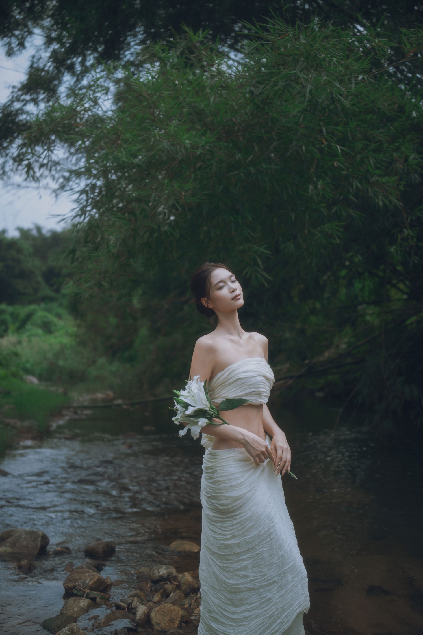 《卧听溪水潺潺过》[28P]-66COS