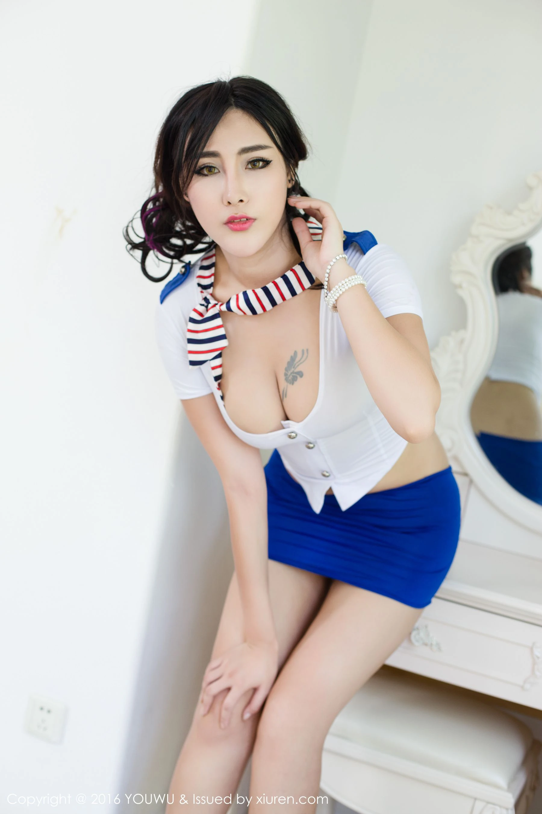 FoxYini孟狐狸《职业制服诱惑、惹火球衣、性感内衣》 尤物馆 Vol.031 插图6